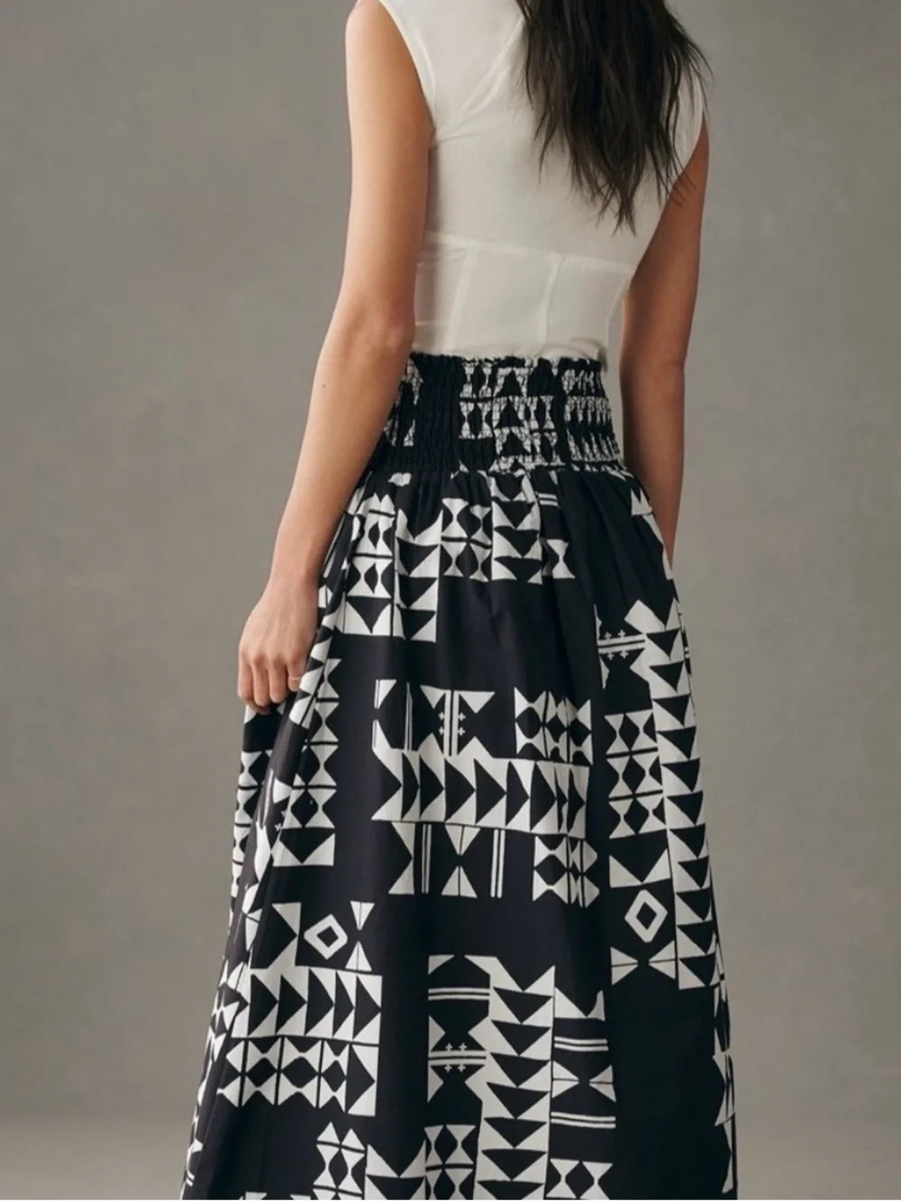 Anthropologie - Black & White Geometric Maxi Skirt - Women's Flowing A-Line - Picture 5 of 6